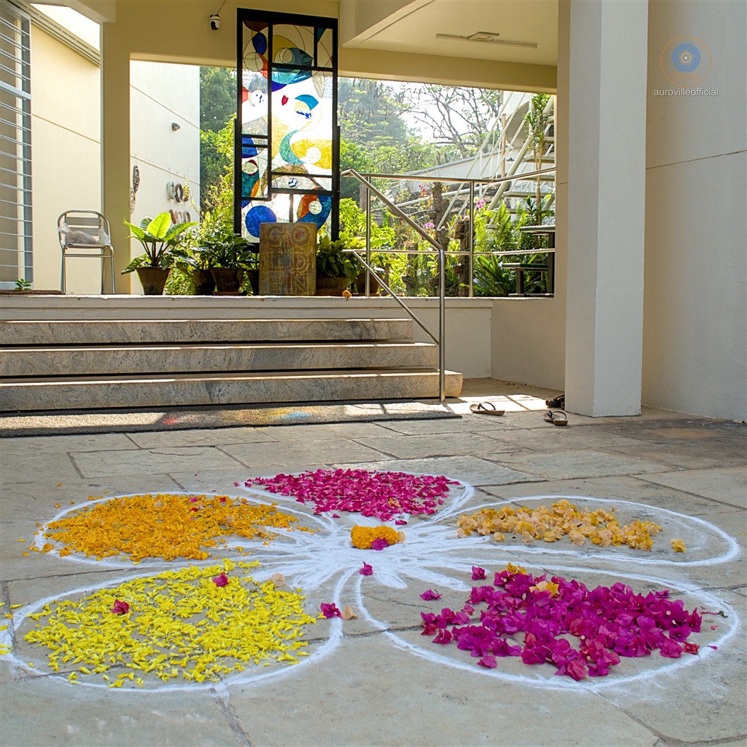 Auroville Media Interface (AMI)